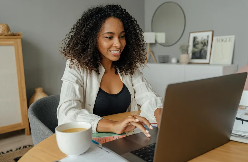 How Developers Can Build a Personal Brand and Get Clients Online (2026 Guide)